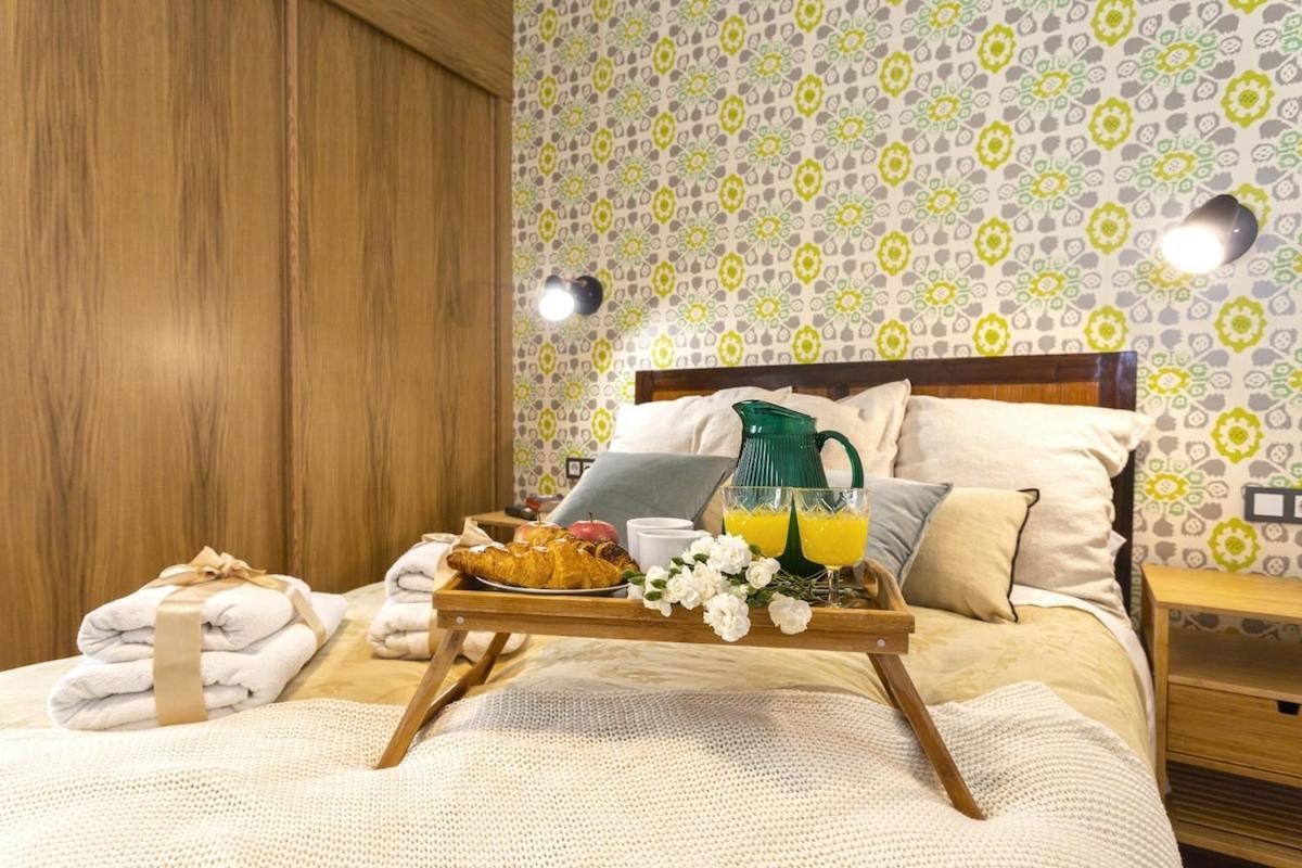 -malagasunapts- Privateterrace Freeparking Pool Apartment Málaga